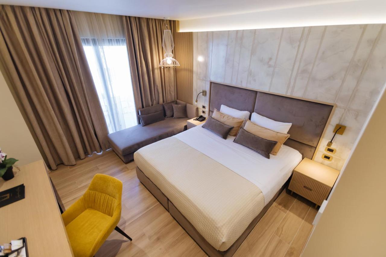 Hotel Gloria Palace & Golem (Tirana)
