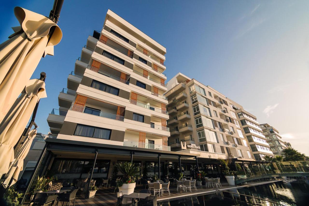 Gloria Palace & Golem (Tirana)